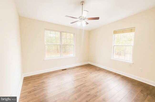 Photo - 1049 Paleface Ct