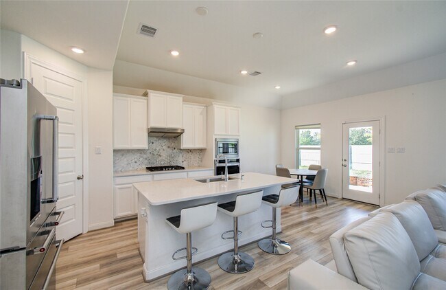 Photo - 2816 Oakheath Crst Ct