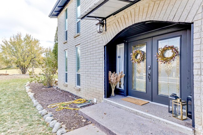 Building Photo - 471 S Alpine Dr Rental