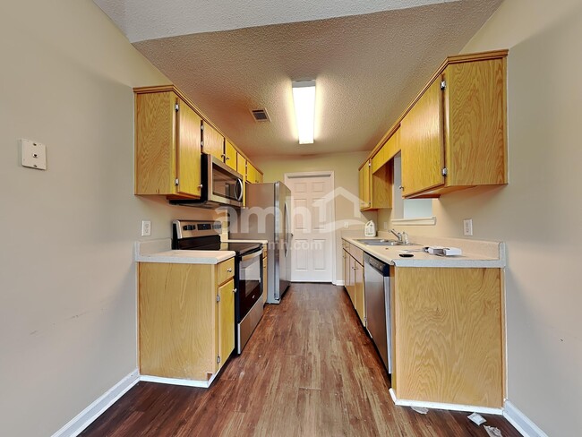 Photo - 109 W Tahoe Dr