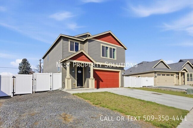 Photo - 1111 Hilltop Ave NE