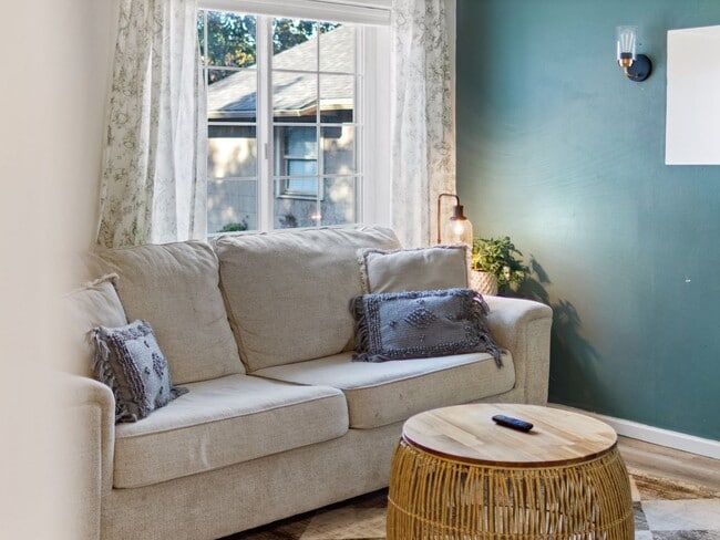 Photo - Cozy 2-Bed/1-Bath in Historic Browne’s Add...