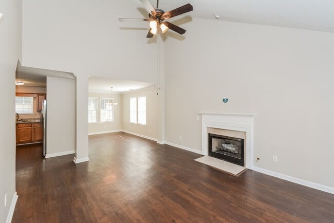 Photo - 106 Rushing Water Ct