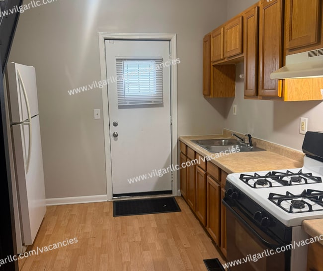 Photo - 4611 Pine Ave Unit 4611 Pine Ave., 1