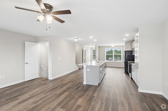 Valley 2BR, 2.5BA - 1,494SF - Living Room and Kitchen