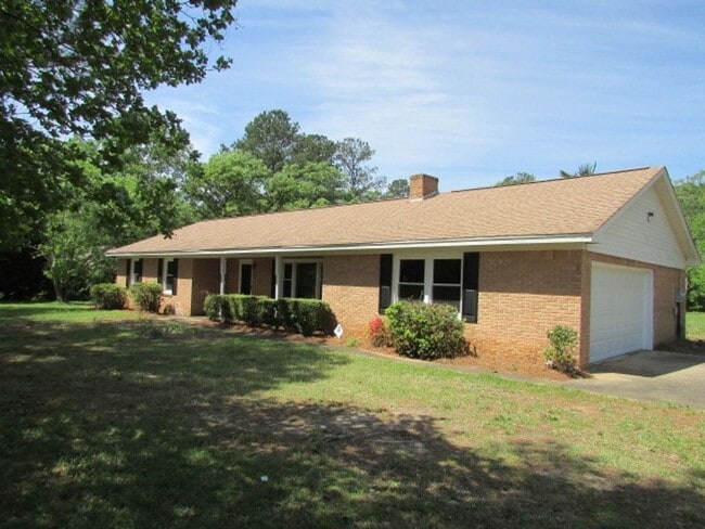 Building Photo - Steeplechase Subdivision, Close to Shaw AFB!