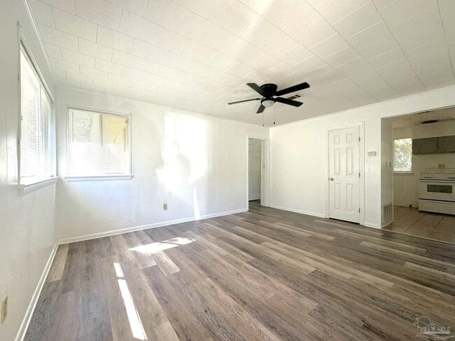 Photo - 4509 Versailles Dr