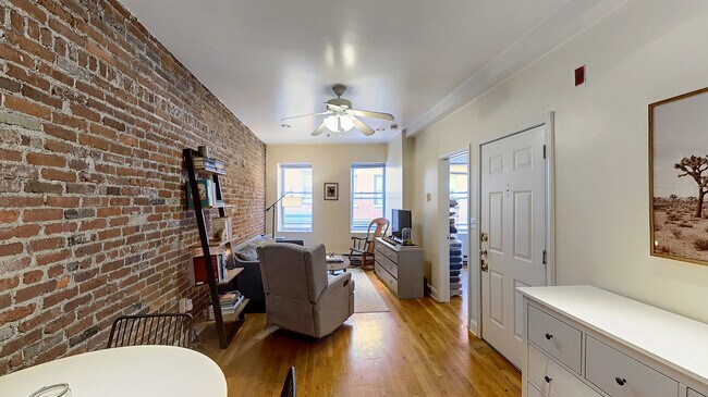 97 Prince St Unit 9