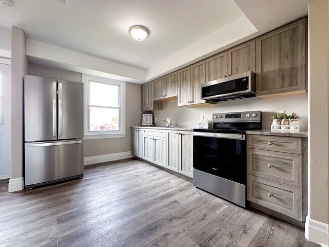 Photo - Diver Belt Drive Housem