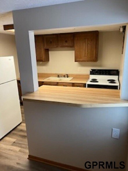 Photo - 2105 Washington St