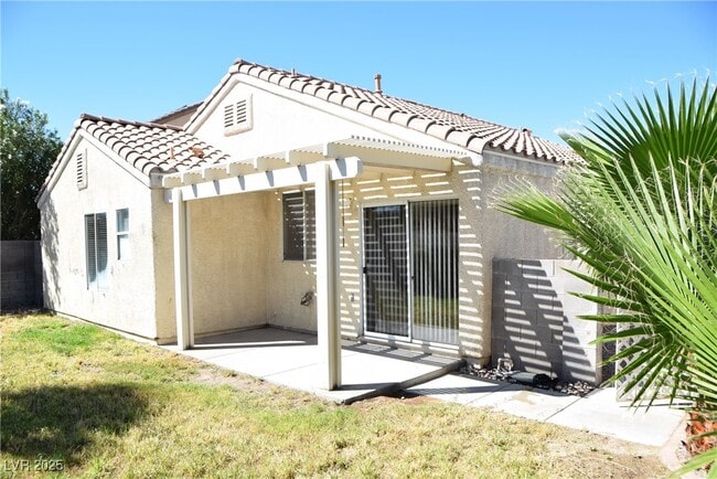 Photo - 7804 Wavering Pine Dr