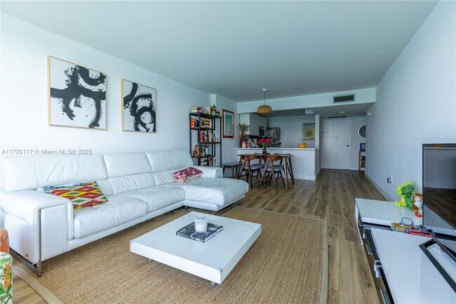 1228 West Ave Unit 701