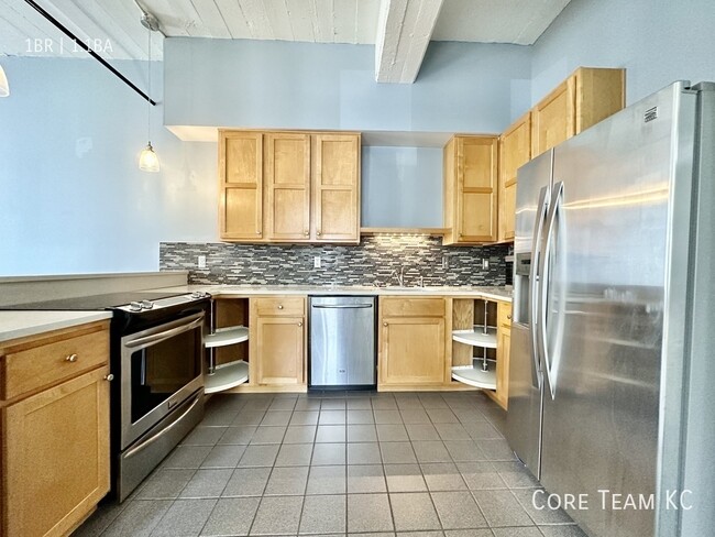 Photo - 523 Grand Blvd Unit 2E