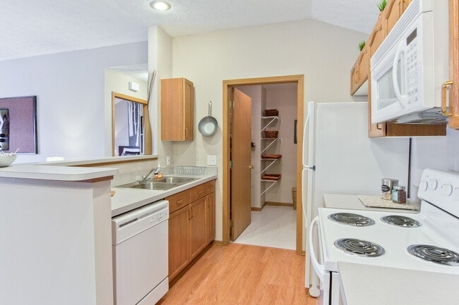 Photo - Albany Commons