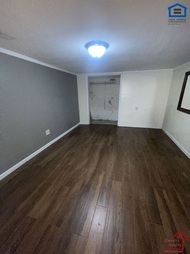 Photo - 4212 Ivy Ave