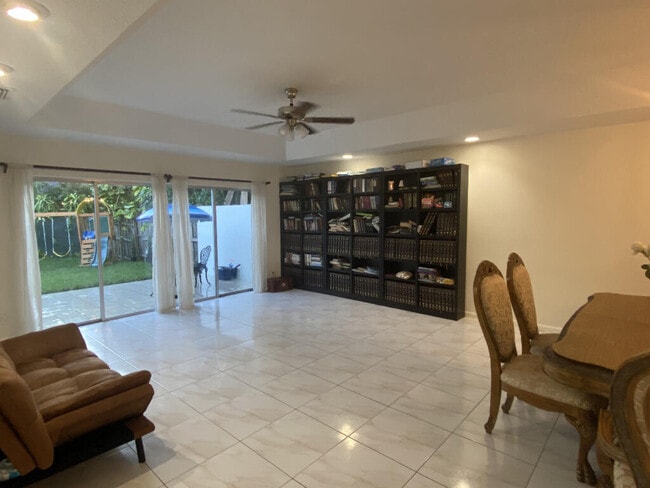 Photo - 9112 Pine Springs Dr