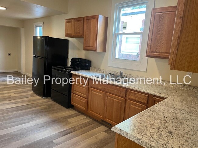 Photo - 4021 Sunset Ave