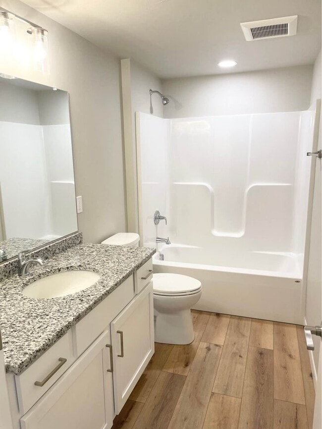 Photo - 1023 S Nicolet Rd