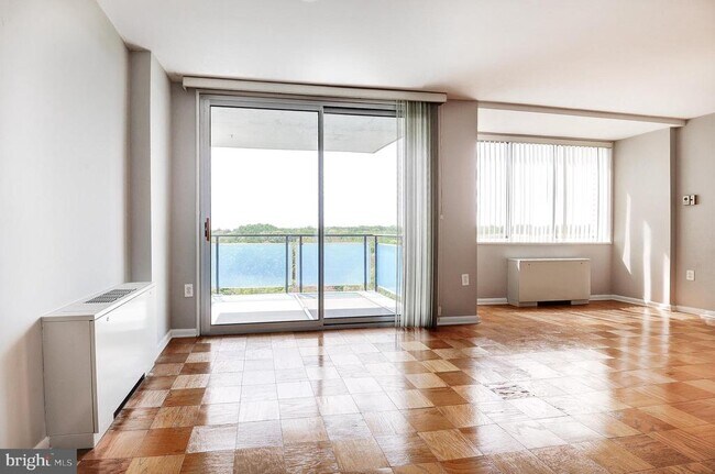 Photo - 10500 Rockville Pike Unit 1214