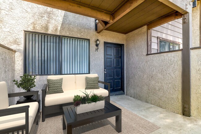Summit Pointe Apartments