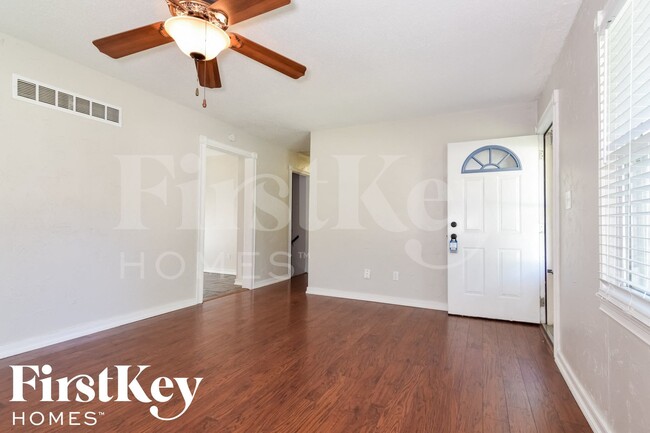 Photo - 17313 E 41 St S