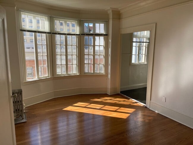 Building Photo - Brand new Studio near Downtown Unit 602 Rental