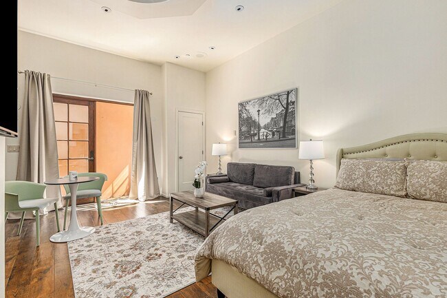 Photo - 1041 Grand View Dr Unit 1041 Grandview Dr #A - LU