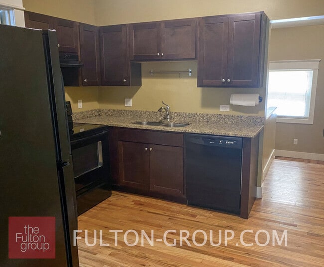 Photo - 815 Baldwin St SE Unit 1