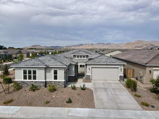 Photo - 5116 N 185th Ave