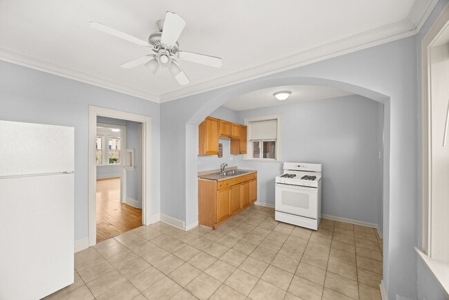 Photo - 5041 W 18th St Unit 11