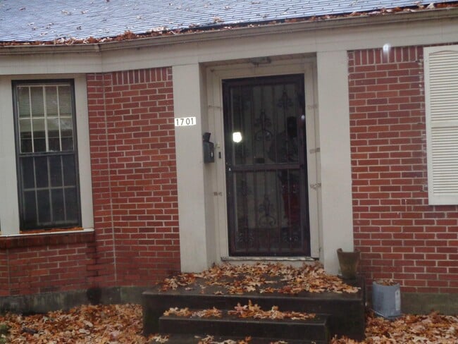 Photo - 1701 Fair Park Blvd