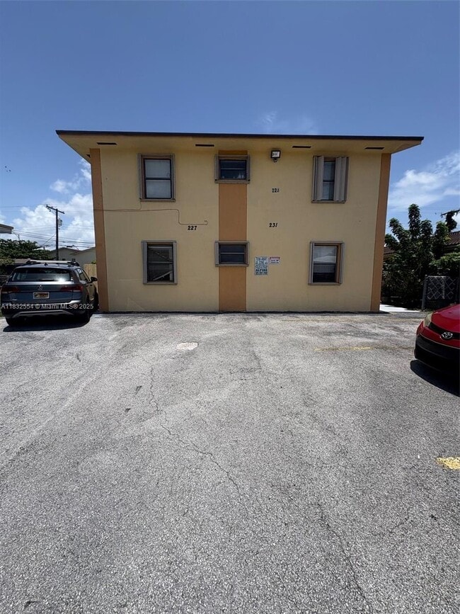 Photo - 231 E 7th St Condo Unit 101