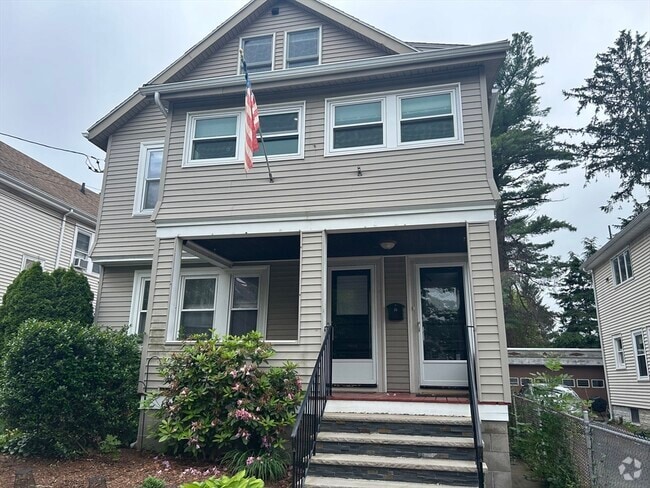 Building Photo - 25 Irvington Rd Unit 2 Rental