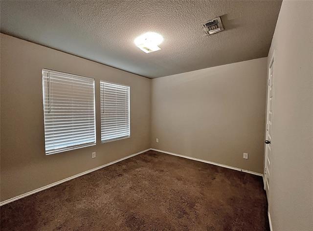 Photo - 824 Towngreen Dr