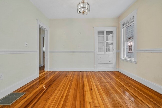 Photo - 31 Harold St Unit A