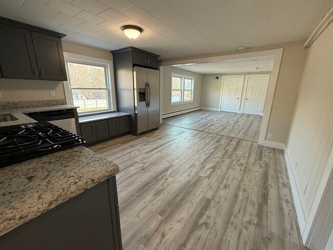 Photo - 866 Center St Unit 2