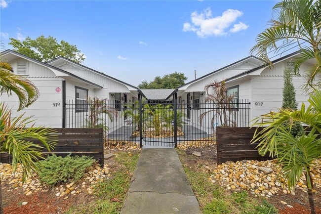 Photo - 917 30th Ave N Apartamento Unidad 4