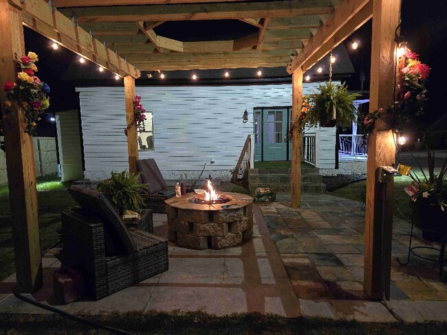 Photo - 409 Pine Park St