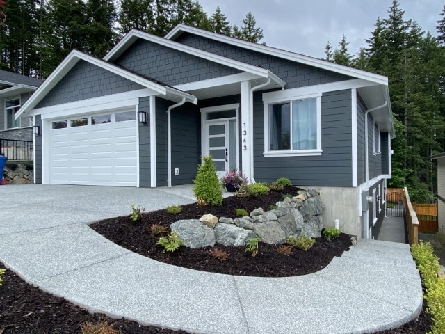 Building Photo - 1343 Langara Dr Unit Lower