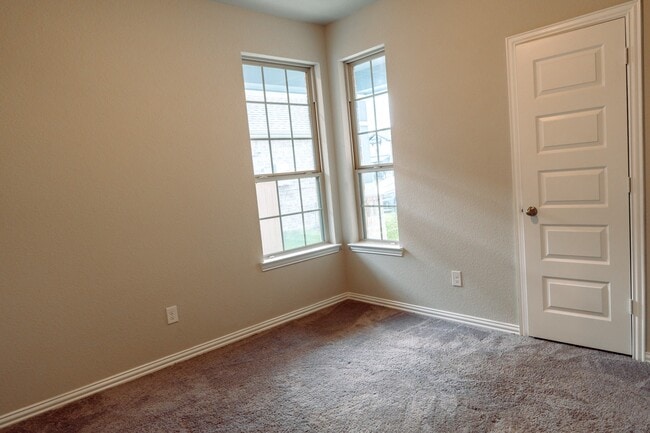 Building Photo - 27015 Bel Air Pt Ln