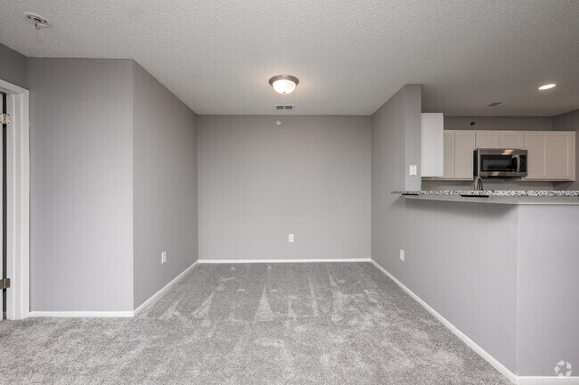 2BR, 2BA - 978SF - Dining Room