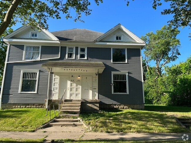Building Photo - 246 E Dewald St Unit 246 Rental