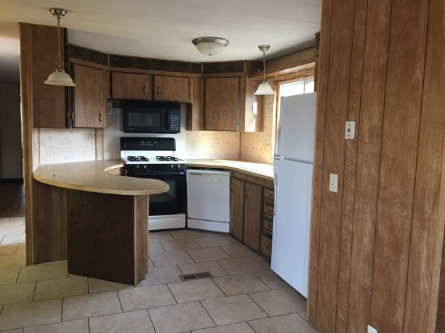 Building Photo - Ponderosa Unit 23, 1 Rental