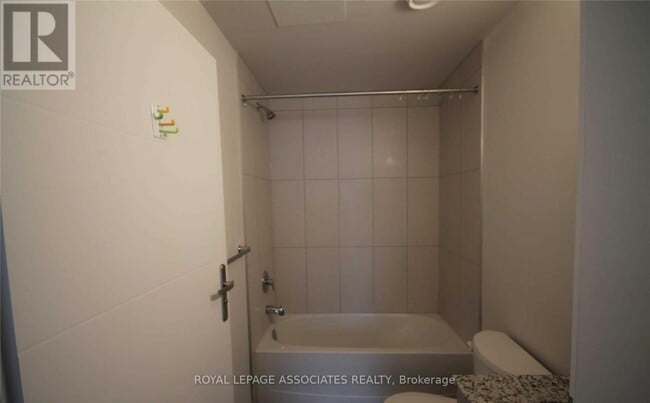 Photo - 251 Hemlock St Unit 614