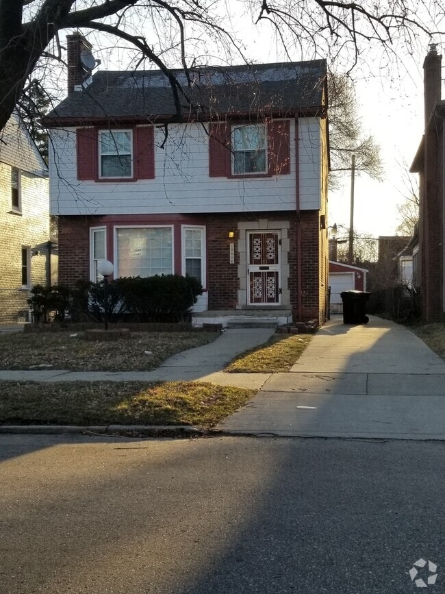 Building Photo - 18616 Hartwell St Rental