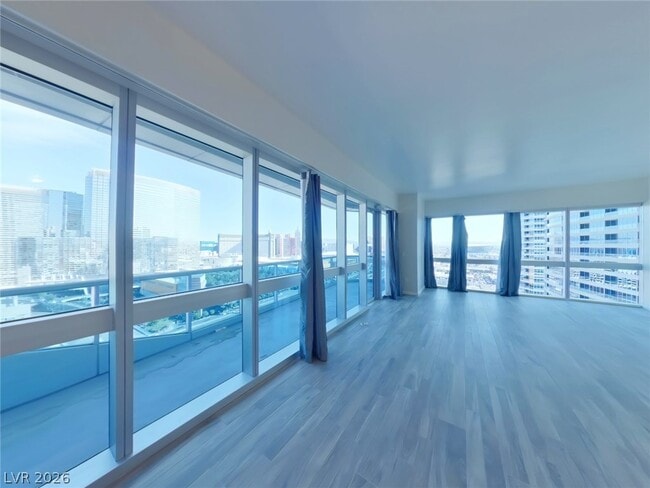 Photo - 4471 Dean Martin Dr Unidad 2209