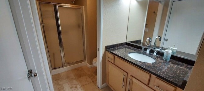 Building Photo - 230 E Flamingo Rd Unit 201
