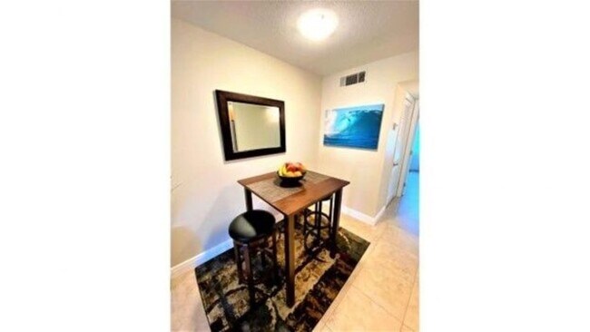 7801 Ridgewood Ave Unit ModernBeachPad