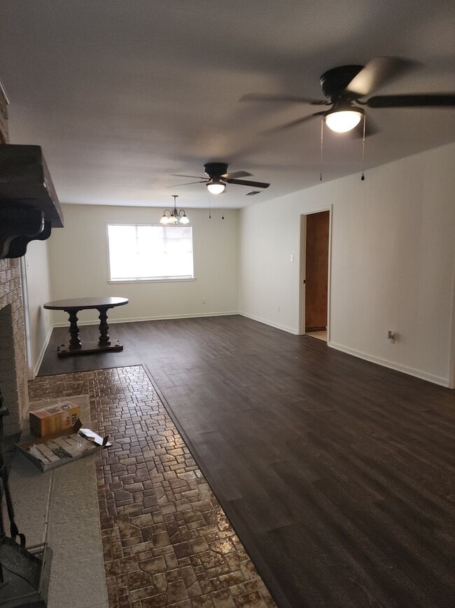 Photo - 3/2.5 Home in Burnet County