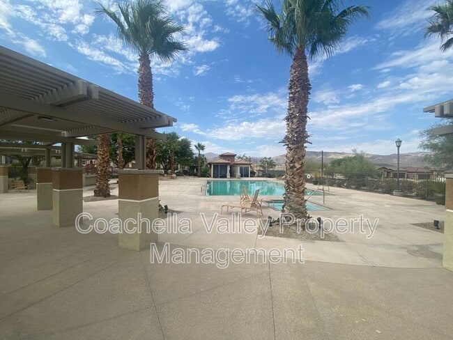 Photo - 11702 E Crescent St